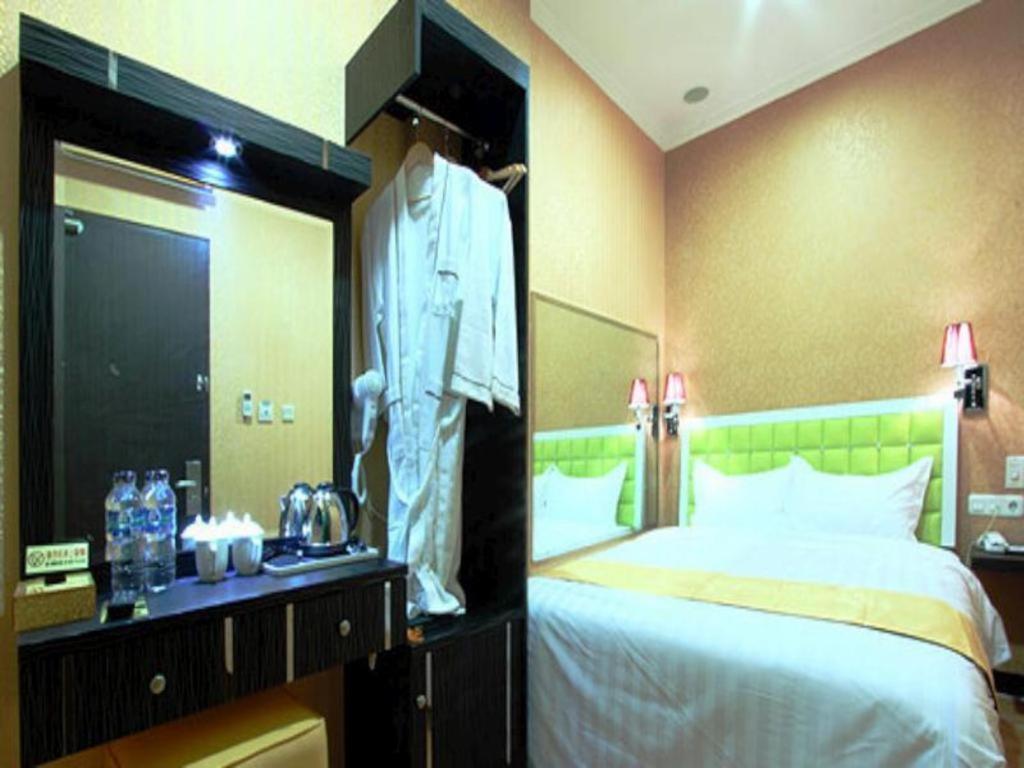 Hotel Rovi Boutique Джакарта Екстер'єр фото