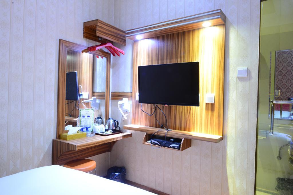 Hotel Rovi Boutique Джакарта Екстер'єр фото