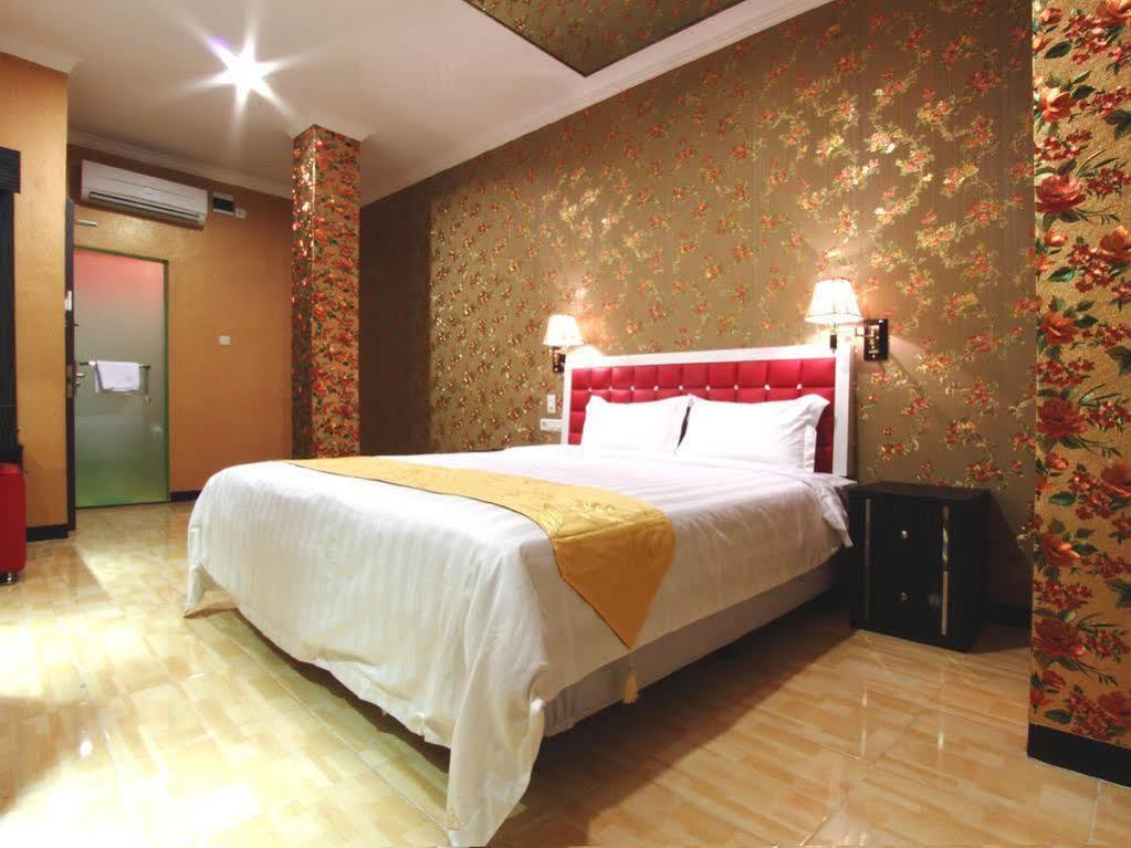 Hotel Rovi Boutique Джакарта Екстер'єр фото